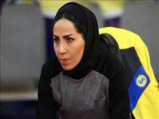 سرمربی تیم فوتسال بانوان ایران در راه سایپا