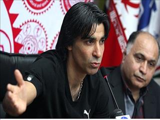 شمسایی: دایی به درستی گفت که رکوردها برای شکستن هستند/ استقلال و پرسپولیس تیم فوتسال تشکیل دهند/ما پاداش بازیکنان را ندادیم بعد بدنبال تیم ب د ج هستیم!
