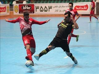 کاهبنده:  هدف‌مان رسیدن به جمع ۳ تیم برتر و صعود به پلی‌آف است
