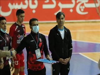 هاشم زاده: از نتایج تیم در نیم فصل راضی نیستیم