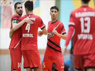 خوراکچی: بازیکن سالاری در تیم کراپ؟ کم‌تجربه و بهانه‌جو نیستم
