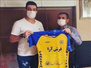 ملی پوش شیرازی فرش آرا ادامه فصل را از دست داد