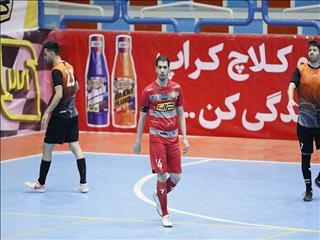 جاوید: اگر داوران بازی‌ها را مدیریت کنند، ۷۰ تا ۸۰ درصد حاشیه‌های فوتسال کم می‌شود