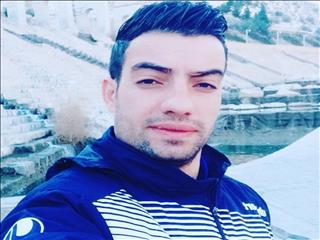 زانوی بازیکن ملی پوش فرش آرا زیر تیغ جراحان