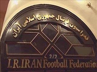 تخلف و بی‌توجهی عجیب فدراسیون فوتبال به اساسنامه/ دبیرکل و نواب رئیسی که غیرقانونی کار می‌کنند