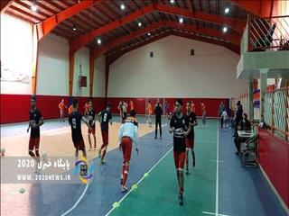 پاس در قامت یک مدعی / پیروزی پرگل برای بوتاپارس و گهر زمین / ره سو فاتح دربی آذری ها / شکار شاهین در آسمان ساوه