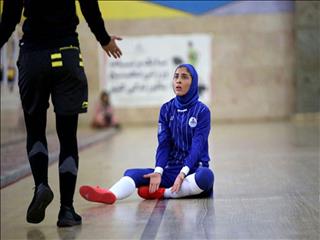 صدقیانی زاده:  نتایج باز‌ی‌ها را گاها اشتباهات داوری تعیین می‌کند/ مسابقه آسانی در لیگ برتر زنان نداریم