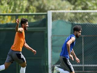 رونمایی از شکار بزرگ استقلال در نیم فصل/ مذاکره آبی ها برای جذب بازیکن ملی پوش!