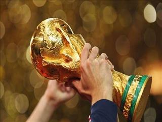 گزارش کامل از مراسم رونمایی از ((جام‌)) جهانی؛ حلقه به دور کاپ طلایی در برج میلاد