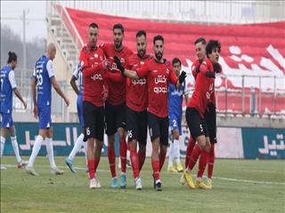 استراحت خمز به تراکتور پس از پیروزی مقابل استقلال
