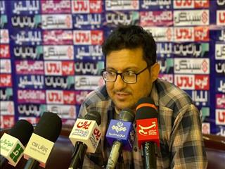 دیدار تیم‌های فوتسال آلومینیوم اراک و سن ایچ ساوه بدون تماشاگر شد