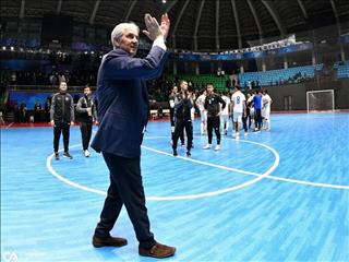 سرمربی قهرمان سابق اروپا: فوتسال ازبکستان به ایران می‌رسد