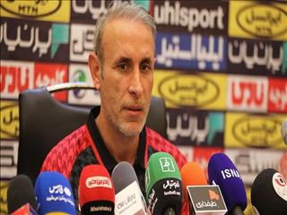 گل‌محمدی: ظلم بزرگی به پرسپولیس کردند، باشگاه هم کوتاهی کرد/ همه ارکان فدراسیون علیه تیم ما تصمیم می‌گیرند