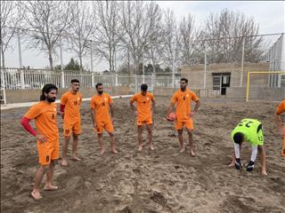 آخرین اردوی تیم ملی فوتبال ساحلی پیش اعزام به تایلند/ اولین تمرین ملی پوشان در زمین ساحلی
