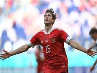 هافبک مطرح روسیه بازی با ایران را از دست داد