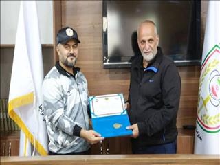 ابطحی سرمربی تیم دسته دومی شد