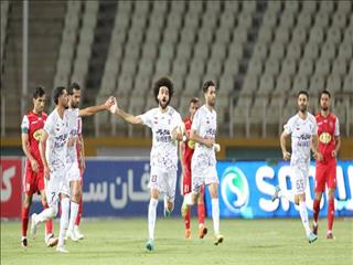مرادی: به بیرانوند گفتم به زمین بیایم گل می‌زنم/ دوست داشتم گل دوم را هم به پرسپولیس بزنم