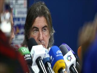 ساپینتو: ذهن و قلب استقلال آماده قهرمانی است/ بازیکنانم دعا می‌کردند دوباره با پرسپولیس بازی کنند
