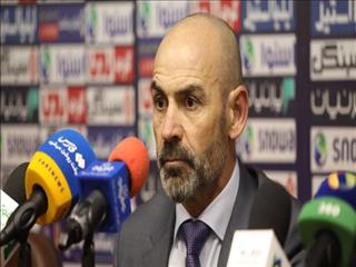 خمز: تراکتور تا لحظه آخر برای کسب رتبه چهارم می جنگد/ درباره داوری حرف نمی زنم
