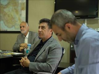 سرمربی تیم ملی ایران راهی قطر شد