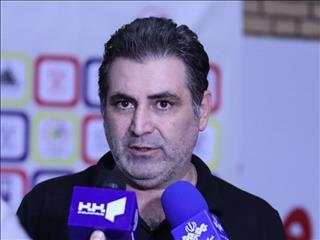 زرخانلی: شاکله تیم را حفظ کردیم/تعطیلی زیاد لیگ، مشکل ساز است