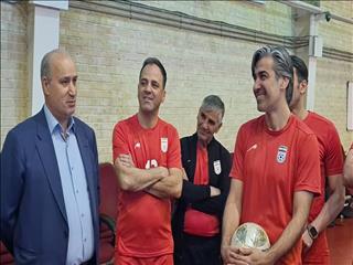 امیدواریم نگویید منتقدین، خائن و وطن فروش اند/عملکرد هر بازیکنی آینه ی تمام نمای کادرفنی است/فرهنگ غنی ایرانی را زیر سوال بردید!