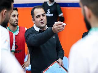 سرمربی موفق لیگ یکی استعفا داد
