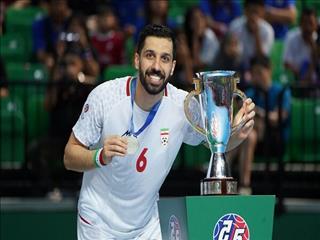 سنگ سفیدی: همه می‌خواستند تیم ملی فوتسال قهرمان آسیا نشود