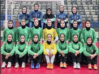 پیروزی قاطع دختران ایران در گام نخست / هنگ‌کنگ شش تایی شد