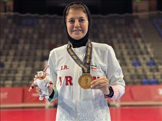 مأموریت با موفقیت به پایان رسید/شریف؛ هنرمند پشت صحنهٔ طلایی شدن دختران فوتسال ایران