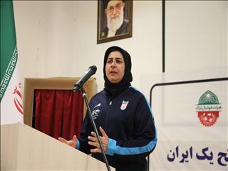 برگزاری دوره مربیگری بانوان ایران در اراک با تدریس چین‌سری