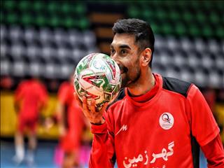 بهترین گلزن گهرزمین سیرجان تمدید کرد